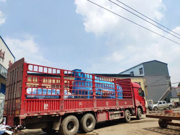 石家莊的王經(jīng)理訂購的康振機(jī)械振動(dòng)篩六臺已發(fā)貨